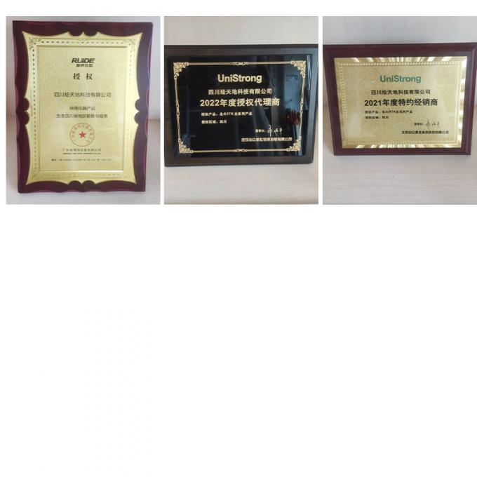 GPS RTK 内蔵無線モードアンテナ 小型アンテナ 方向を上向きにして送信距離を増加 3